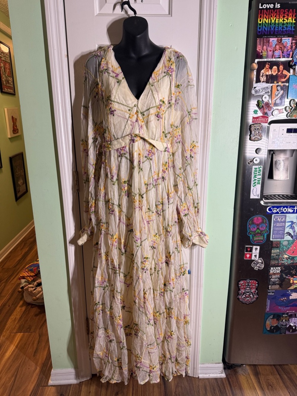 Vogue Special Design Bohemian Floral Embroidered Cream Handmade Maxi Dress Small